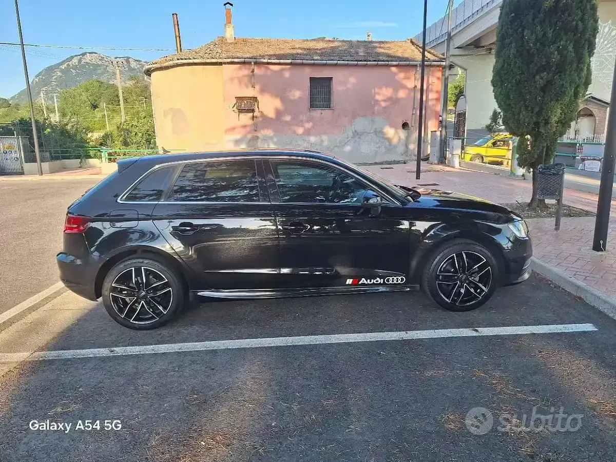 Usata Audi A3 105 CV (77 kW) 2014 Nero Berlina
