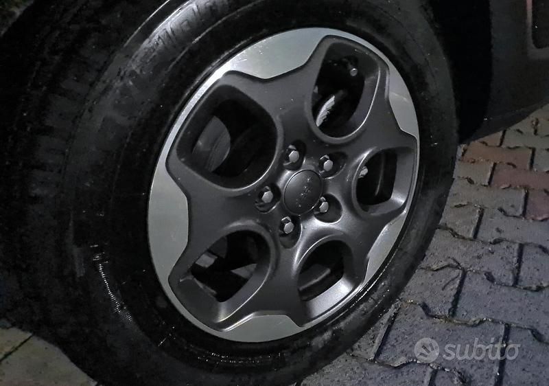 Usata Jeep Renegade Longitude 110 CV (80 kW) 2016 Nero SUV