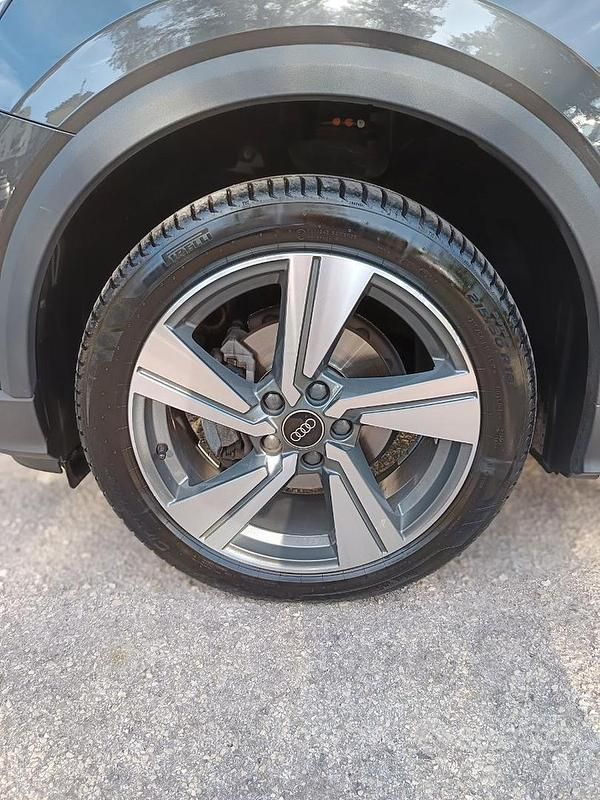 Usata Audi Q2 Admired 116 CV (85 kW) 2022 Nero SUV