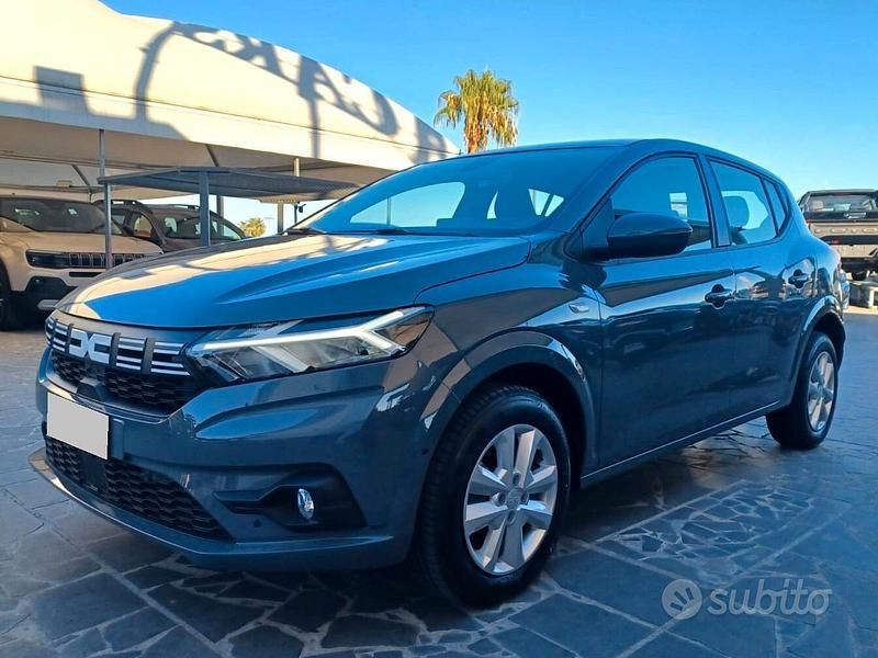 Nuova Dacia Sandero Expression 101 CV (74 kW) 2025 Grigio Utilitaria