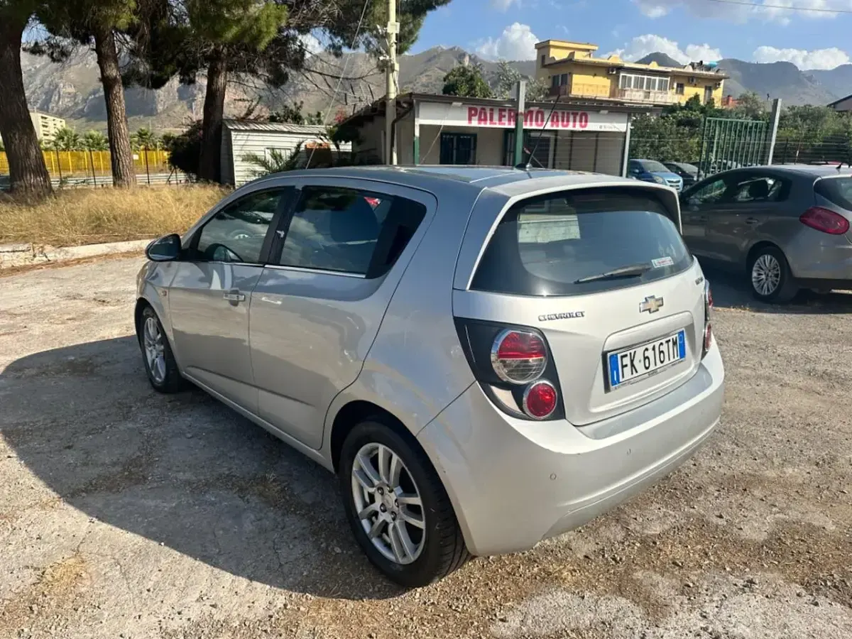 Usata Chevrolet Aveo LTZ 95 CV (69 kW) 2012 Grigio Berlina
