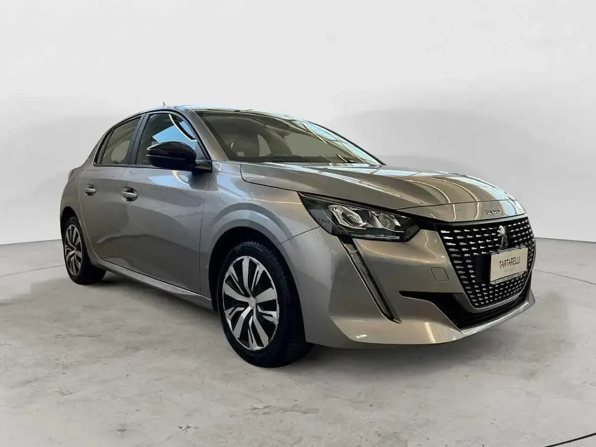 Usata Peugeot 208 Active 75 CV (55 kW) 2023 Utilitaria