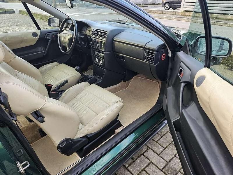 Usata Opel Calibra 170 CV (125 kW) 1996 Coupé