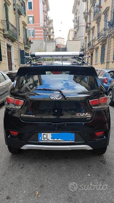 Usata Mahindra KUV100 87 CV (63 kW) 2022 SUV