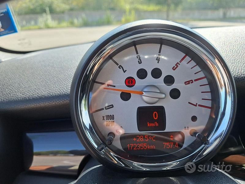 Usata Mini Cooper D Cabriolet 112 CV (82 kW) 2011 Bianco Cabrio