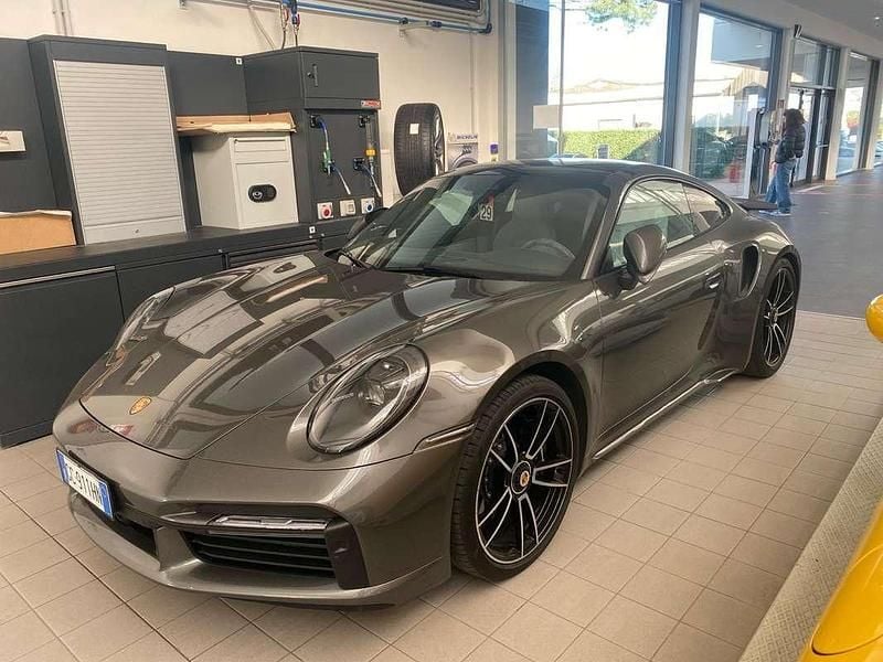 Usata Porsche 911 Turbo S 650 CV (478 kW) 2020 Grigio Coupé