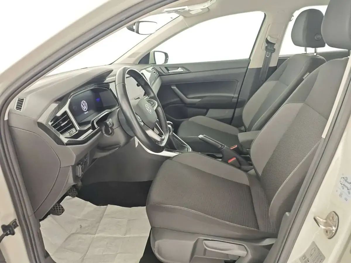 Usata VW Polo Life 95 CV (69 kW) 2023 Vari colori Utilitaria