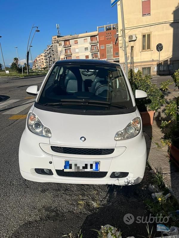 Usata Smart ForTwo Coupé 71 CV (52 kW) 2011 Bianco Coupé