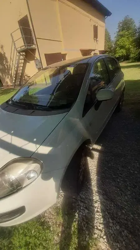 Usata Fiat Punto Evo Emotion 69 CV (50 kW) 2010 Utilitaria