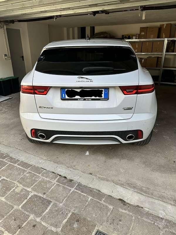 Usata Jaguar E-Pace Chequered Flag 150 CV (110 kW) 2020 SUV