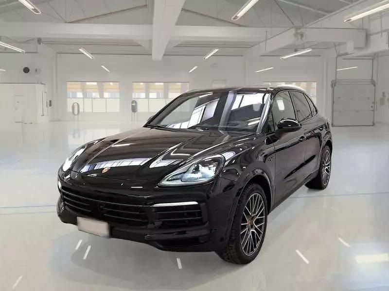 Usata 2022 Porsche Cayenne Platinum Edition SUV | 73.750 € (Super prezzo) - Immagine 1/4