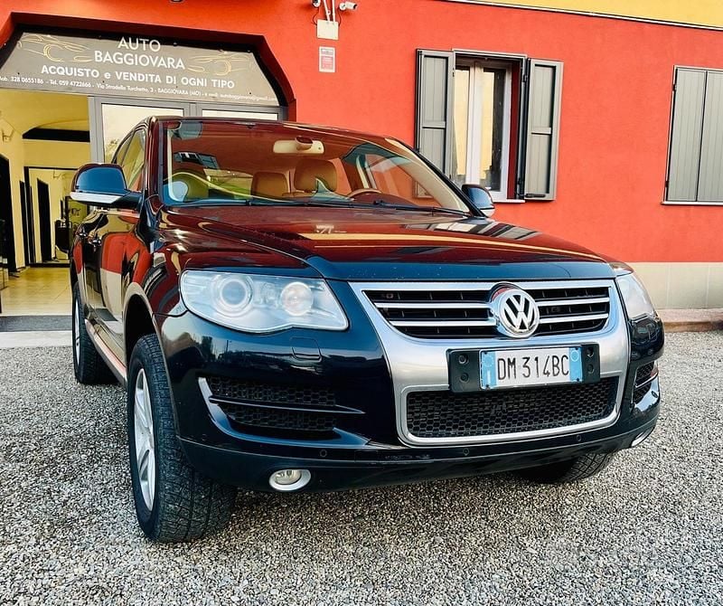 Usata VW Touareg Executive 240 CV (176 kW) 2008 Nero SUV