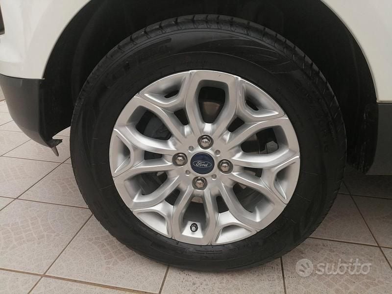 Usata Ford Ecosport 90 CV (66 kW) 2015 Bianco SUV