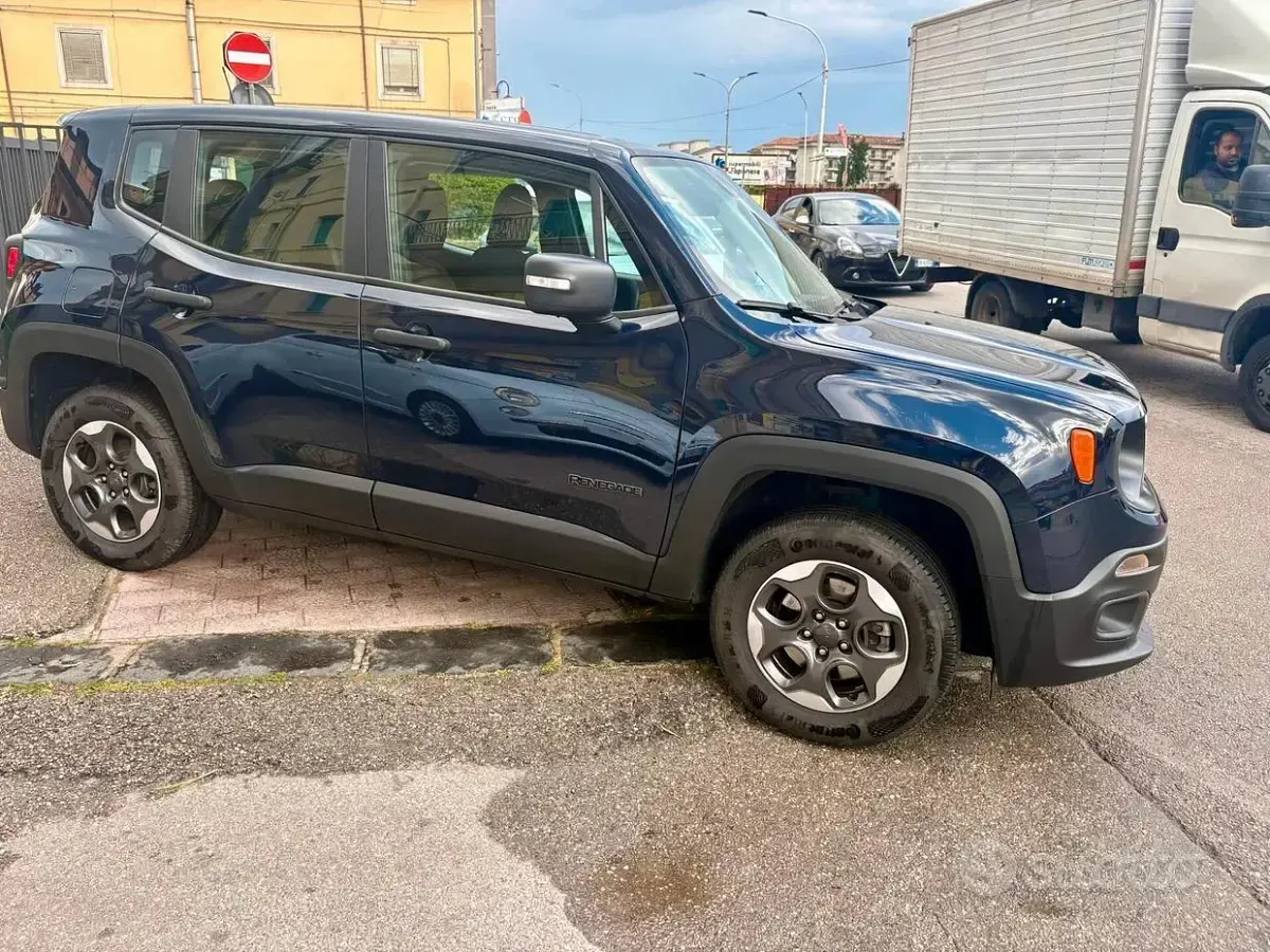 Usata Jeep Renegade Longitude 140 CV (102 kW) 2018 Blu SUV
