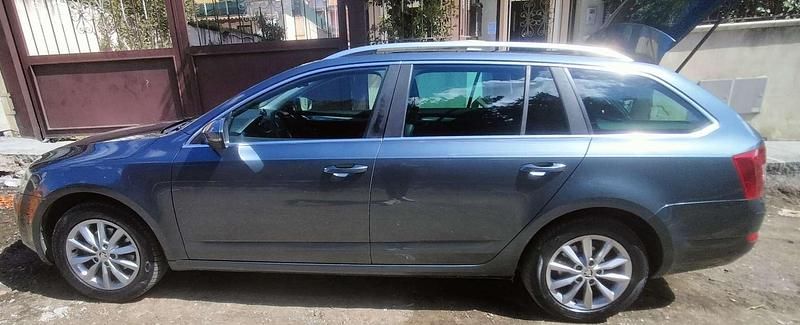 Usata Skoda Octavia Executive 105 CV (77 kW) 2013 Station wagon