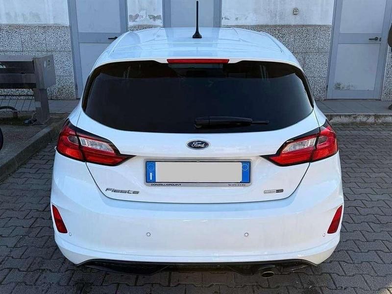 Usata Ford Fiesta ST-Line 125 CV (91 kW) 2023 Bianco Utilitaria