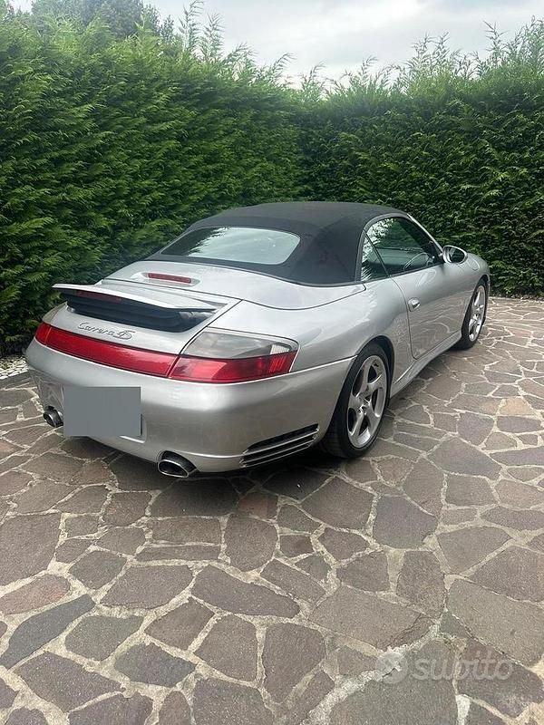 Usata Porsche 911 Carrera 4S 320 CV (235 kW) 2006 Grigio Cabrio