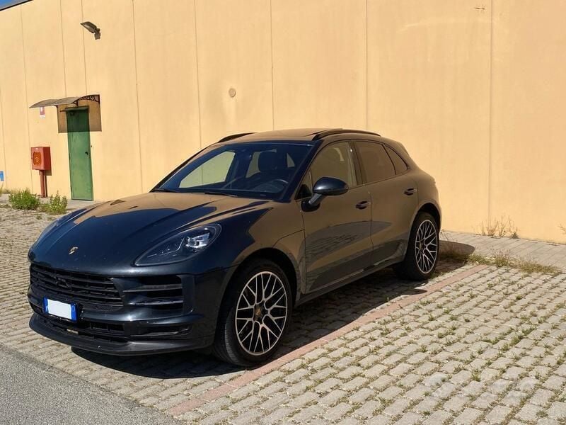 Usata Porsche Macan 245 CV (180 kW) 2019 Grigio SUV