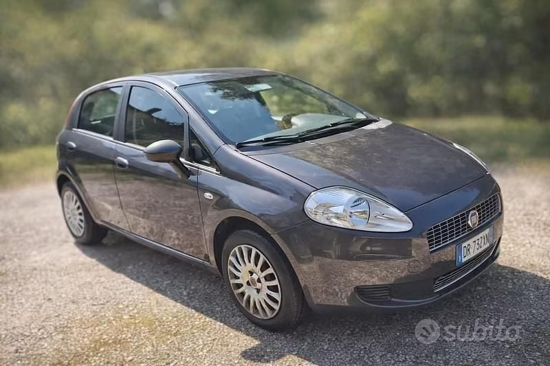 Usata Fiat Grande Punto Active 2008 Grigio Utilitaria