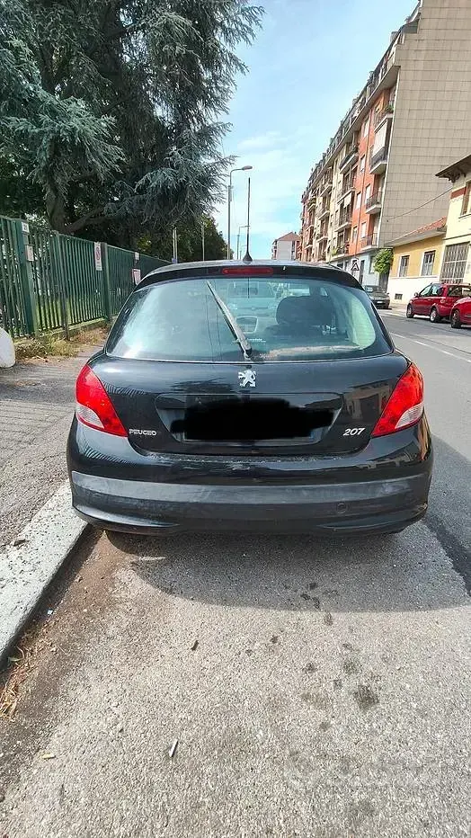 Usata Peugeot 207 75 CV (55 kW) 2010 Nero Berlina