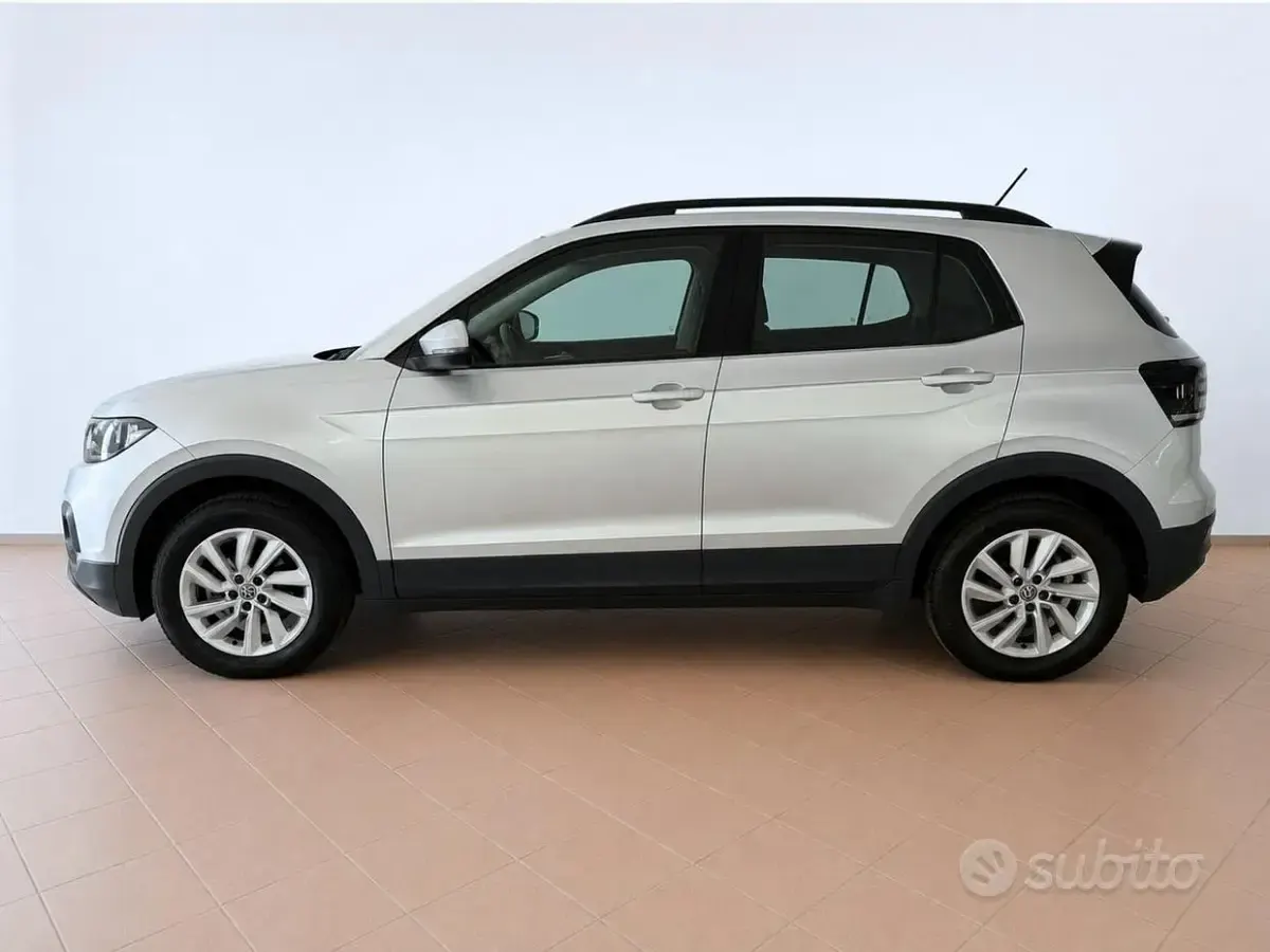 Usata VW T-Cross Style 110 CV (80 kW) 2023 Grigio SUV