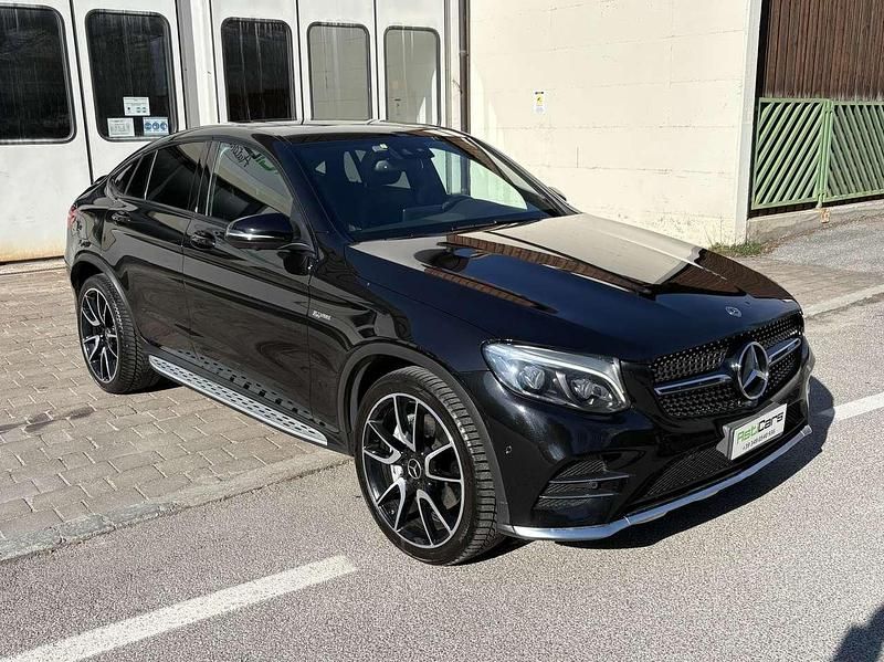 Usata Mercedes GLC43 AMG AMG 367 CV (269 kW) 2019 Obsidianschwarz  metalliclack SUV