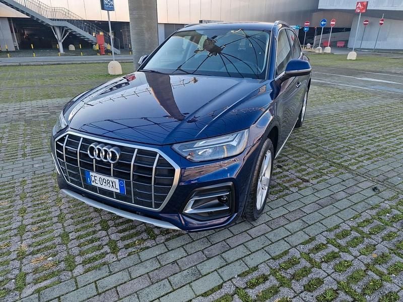 Blu Usata 2021 Audi Q5 S-line plus SUV | 22.500 € (Super prezzo) - Immagine 1/4