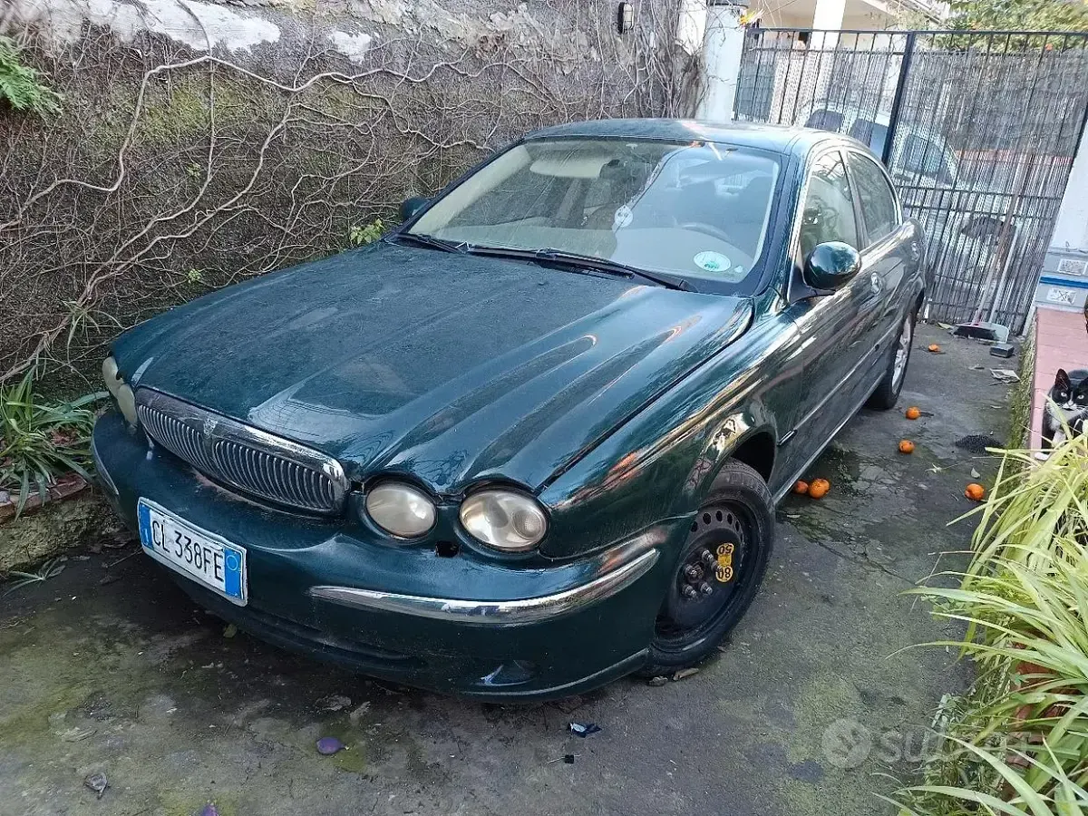 Usata Jaguar X-type 131 CV (96 kW) 2004 Verde Berlina