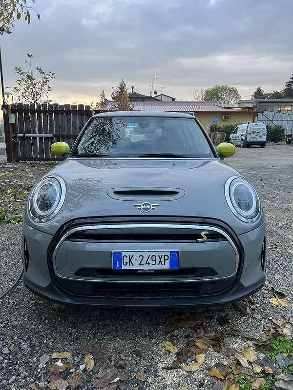 Usata Mini Cooper SE 75 kW (102 CV) 2021 Utilitaria