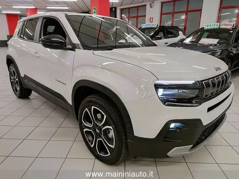 Nieuw Jeep Avenger Summit 101 PK (74 kW) 2026 Wit SUV