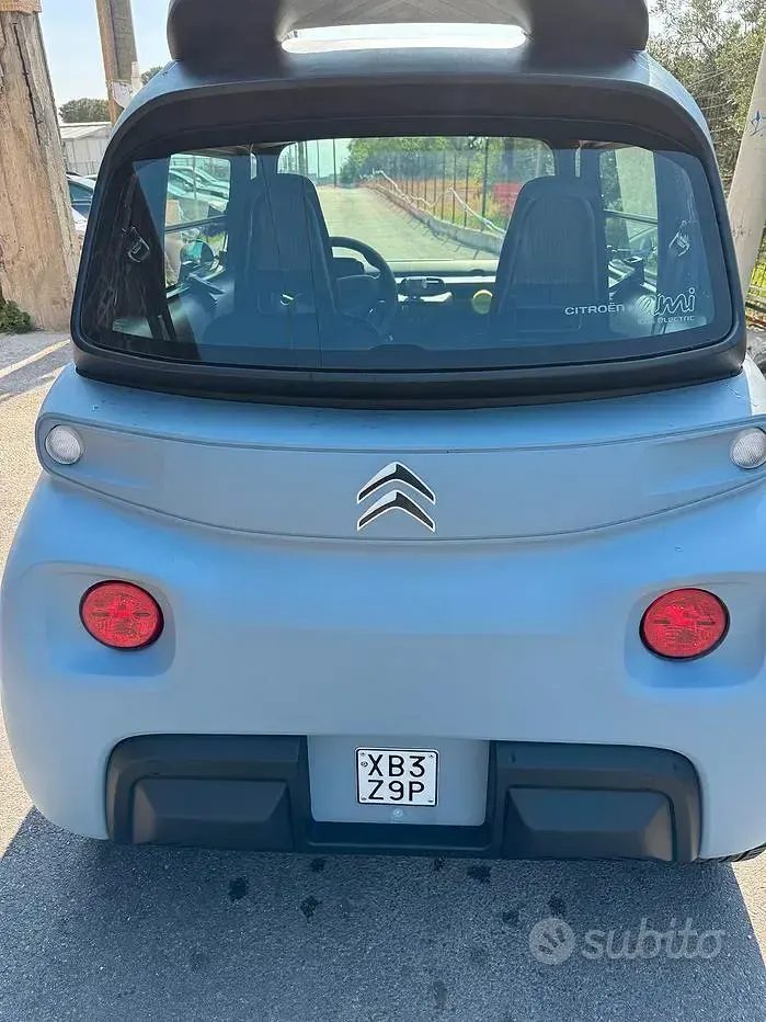 Usata Citroën AMI 2024 Grigio Berlina