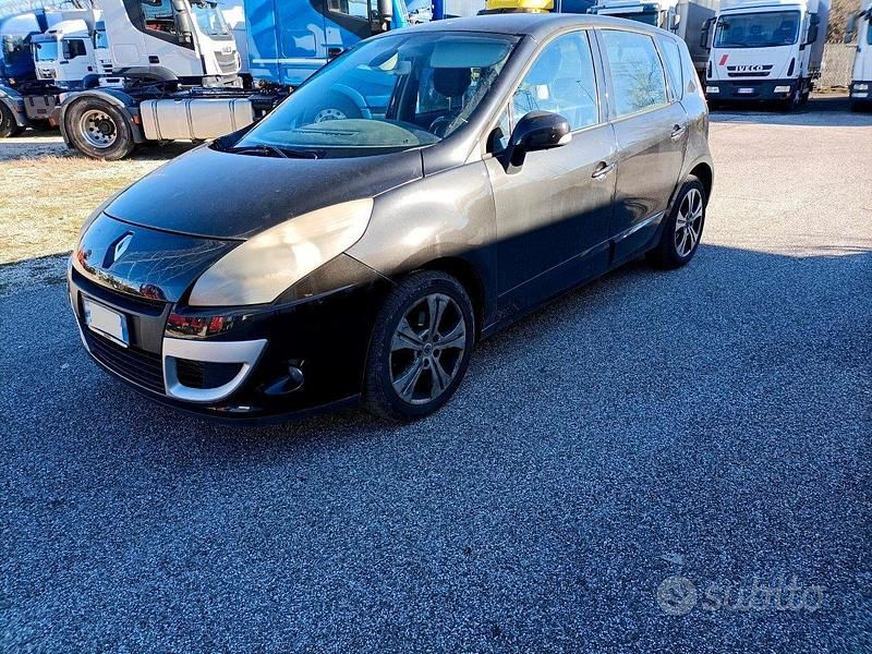 Usata Renault Scénic III 2010 Nero Monovolume