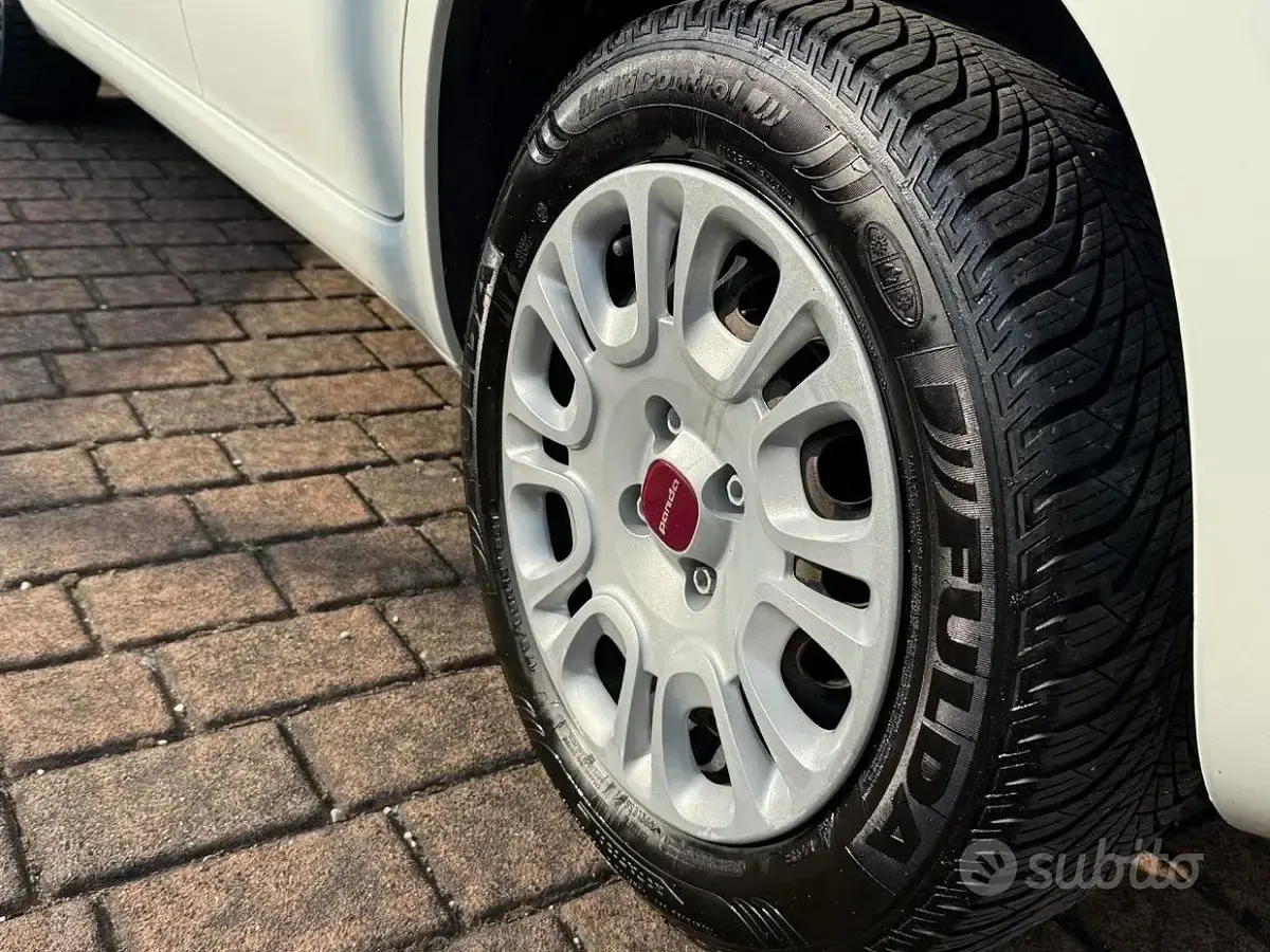 Usata Fiat Panda Easy 69 CV (50 kW) 2019 Bianco Utilitaria