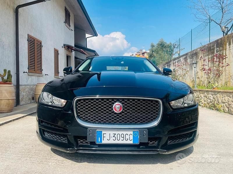 Usata Jaguar XE Business Edition 180 CV (132 kW) 2017 Nero Berlina