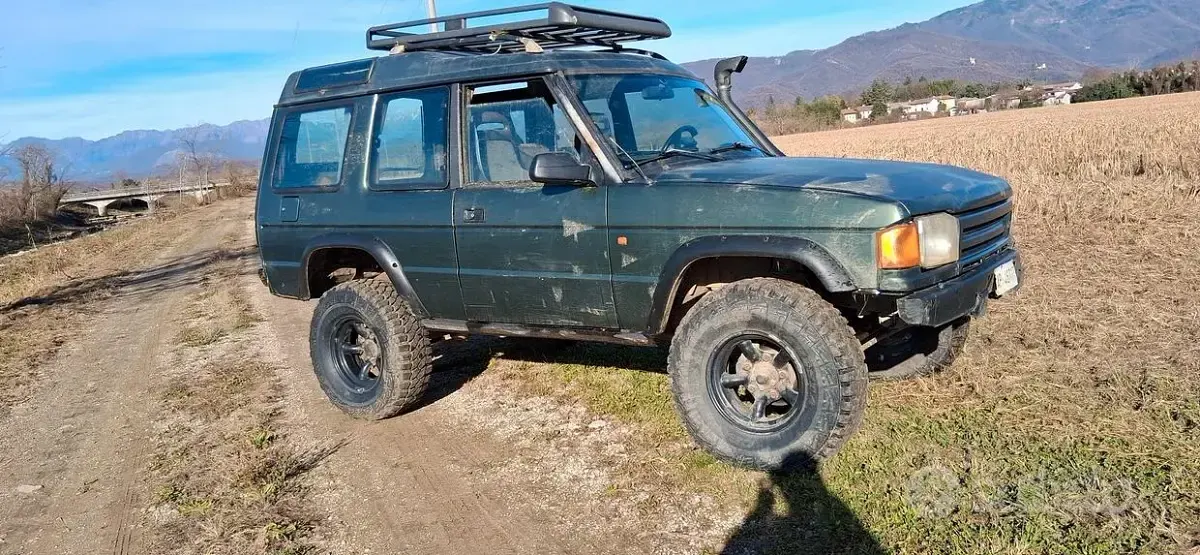 Usata Land Rover Discovery 113 CV (83 kW) 1994 Verde SUV