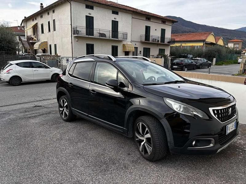 Usata Peugeot 2008 Allure 99 CV (72 kW) 2017 Nero SUV