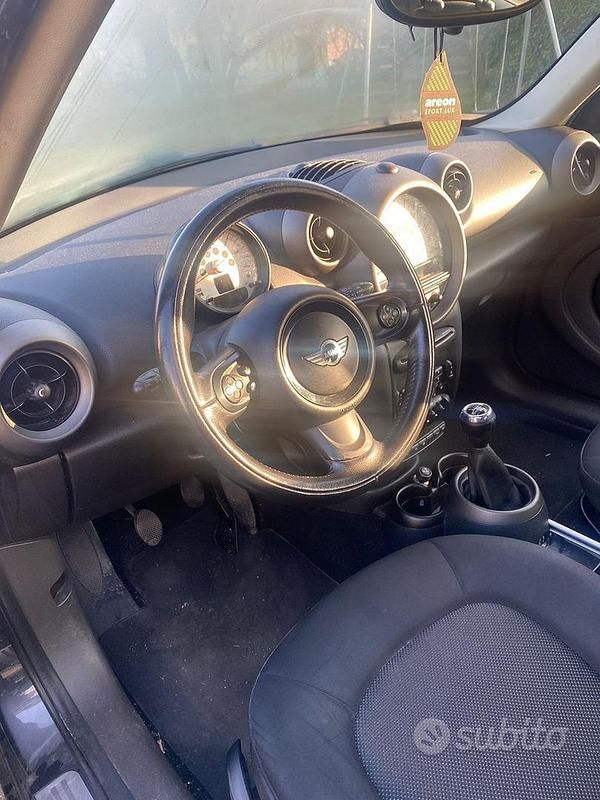 Usata Mini Cooper D Countryman 111 CV (81 kW) 2011 Nero SUV