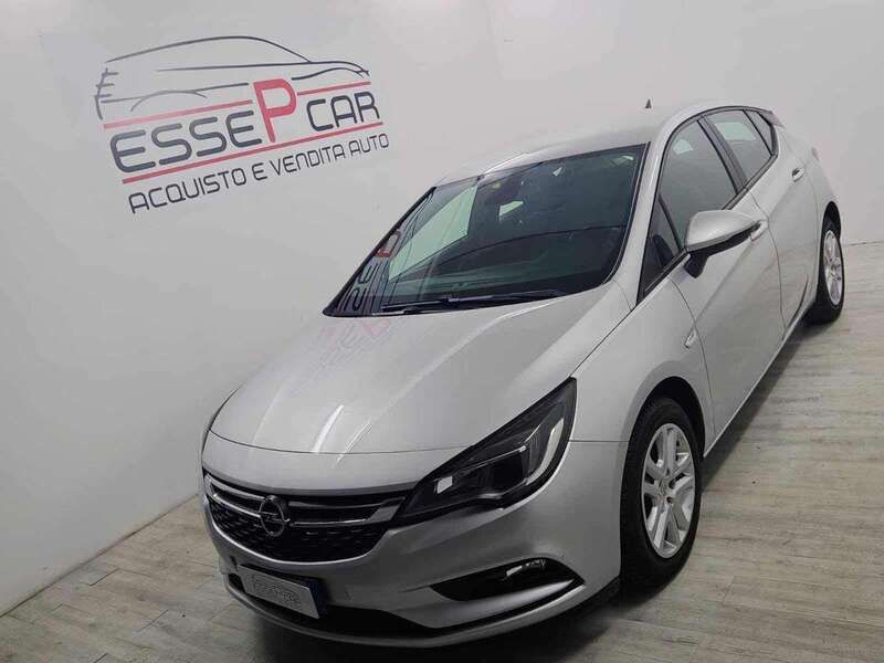 Usata Opel Astra Dynamic 136 CV (100 kW) 2017 Grigio Station wagon