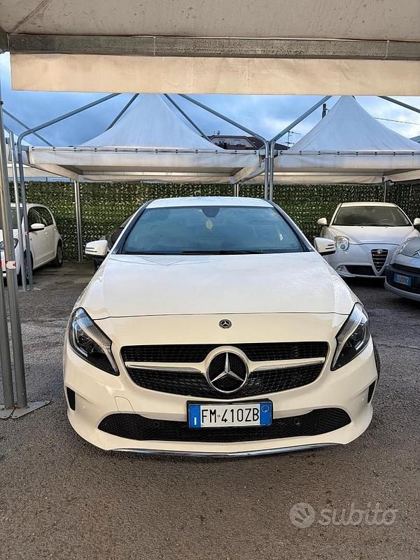 Usata Mercedes A160 Premium 89 CV (65 kW) 2017 Bianco Berlina