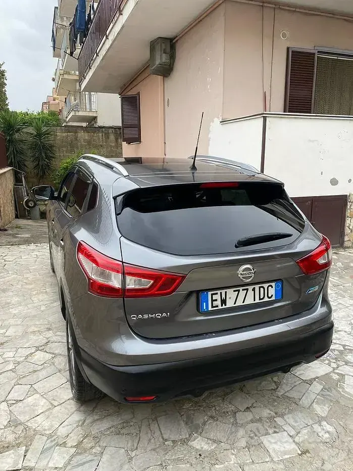 Usata Nissan Qashqai 105 CV (77 kW) 2014 Grigio SUV