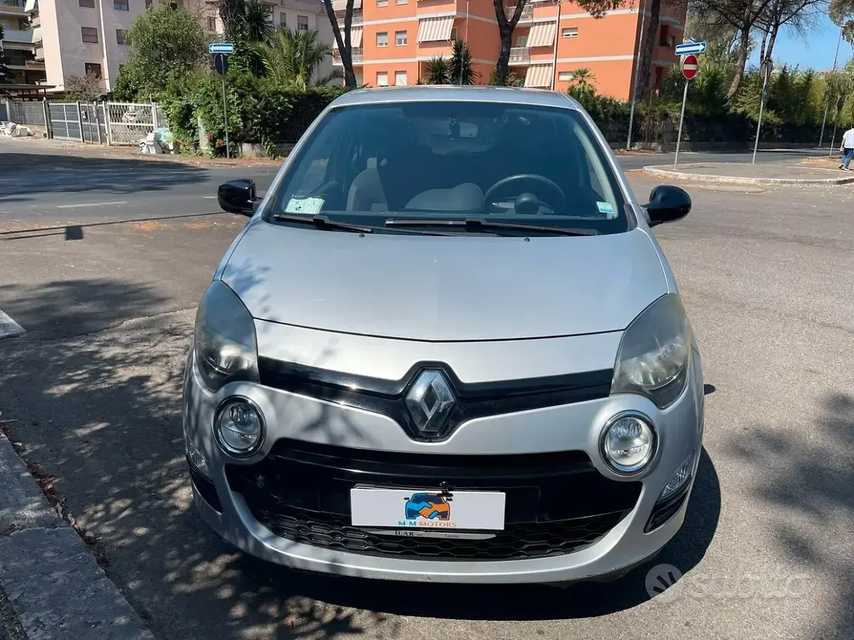 Usata Renault Twingo 75 CV (55 kW) 2012 Grigio Utilitaria