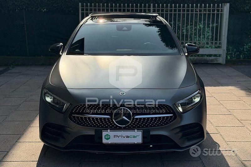 Usata Mercedes A200 Premium 150 CV (110 kW) 2022 Grigio Utilitaria