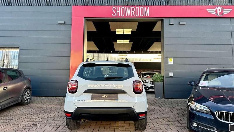 Usata Dacia Duster Essentiel 101 CV (74 kW) 2022 Bianco SUV