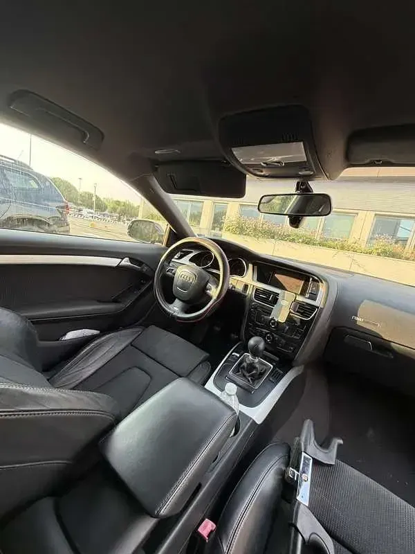 Usata Audi A5 Ambiente 170 CV (125 kW) 2010 Coupé