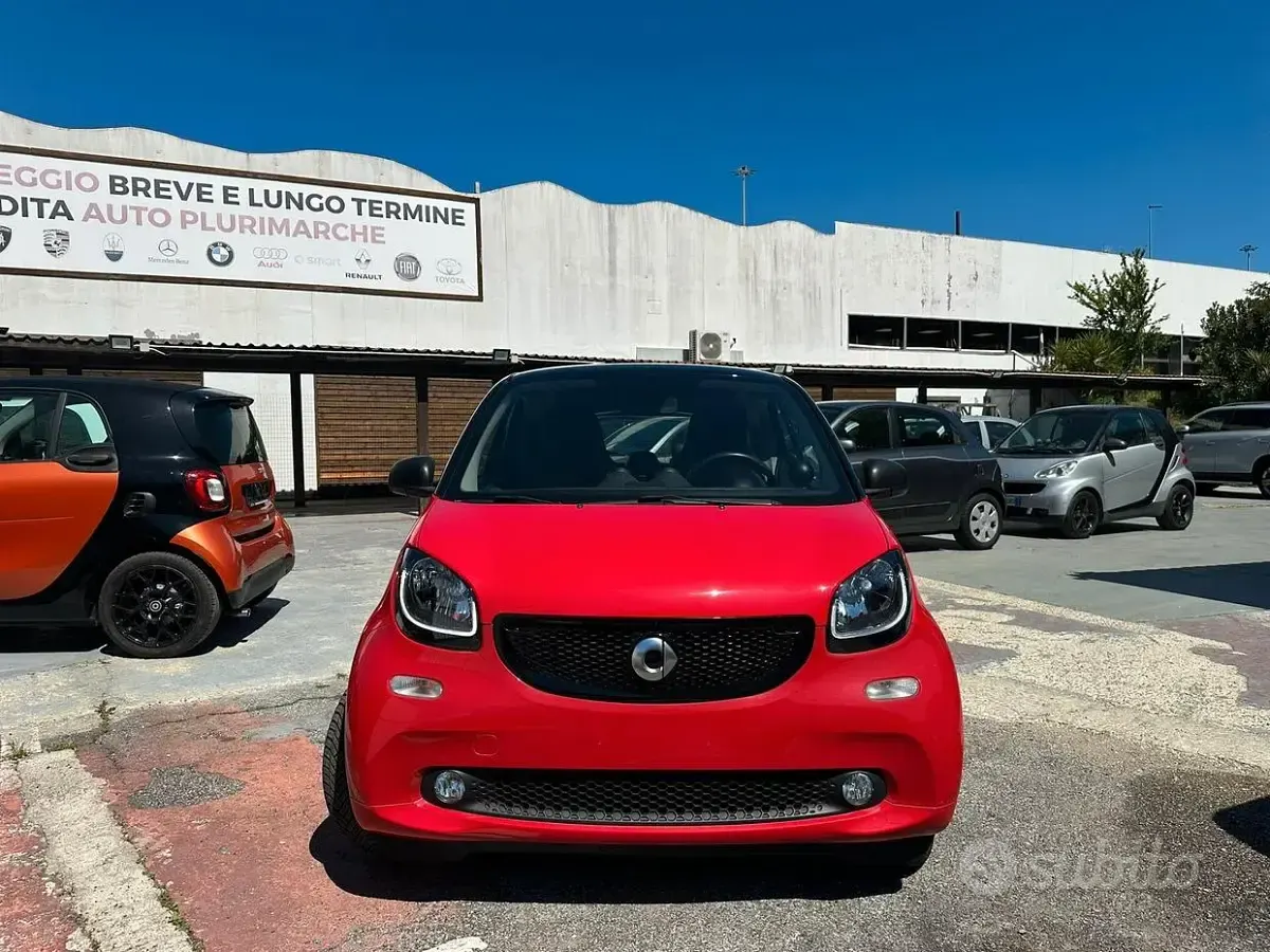 Usata Smart ForTwo Coupé Passion 71 CV (52 kW) 2017 Rosso Coupé