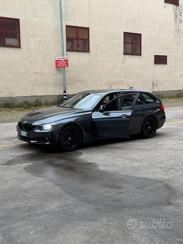Usata BMW 320 224 CV (164 kW) 2014 Grigio Station wagon