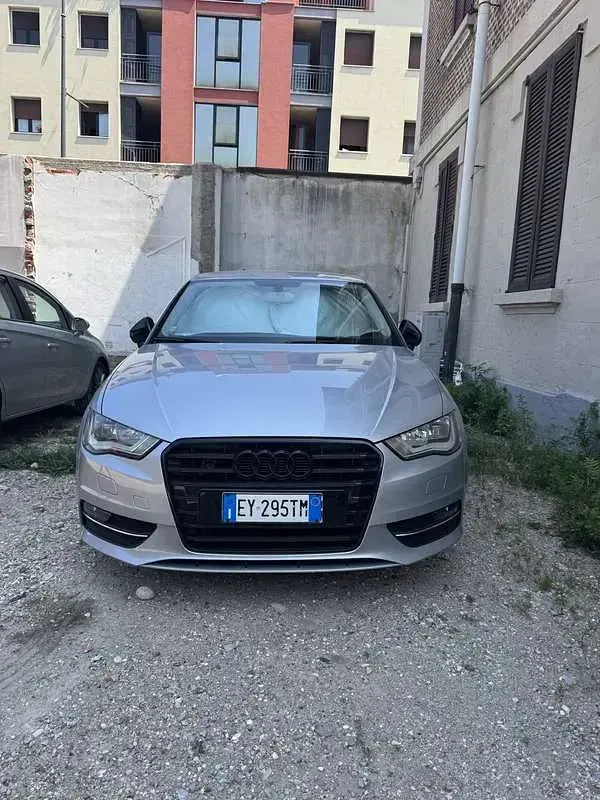 Usata Audi A3 Business 110 CV (80 kW) 2015 Berlina