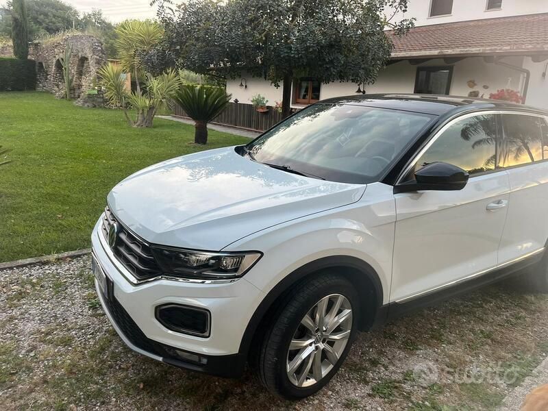 Usata VW T-Roc 116 CV (85 kW) 2019 Bianco SUV