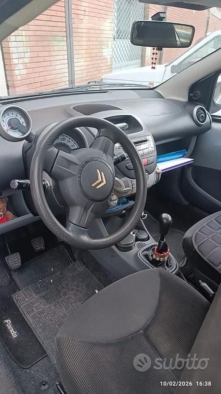 Usata Citroën C1 68 CV (50 kW) 2008 Grigio Utilitaria