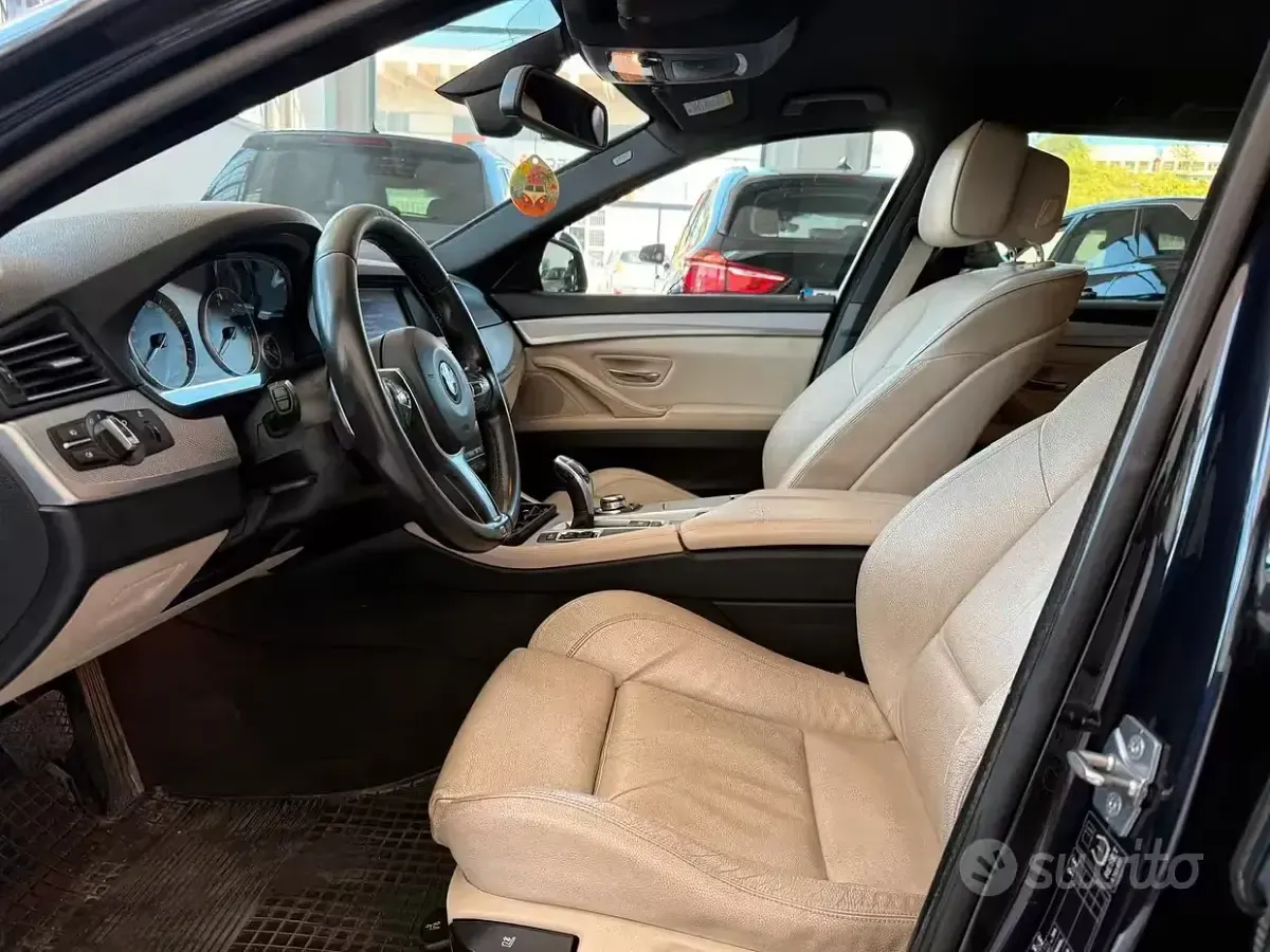 Usata BMW 525 M Sport 218 CV (160 kW) 2012 Blu Berlina